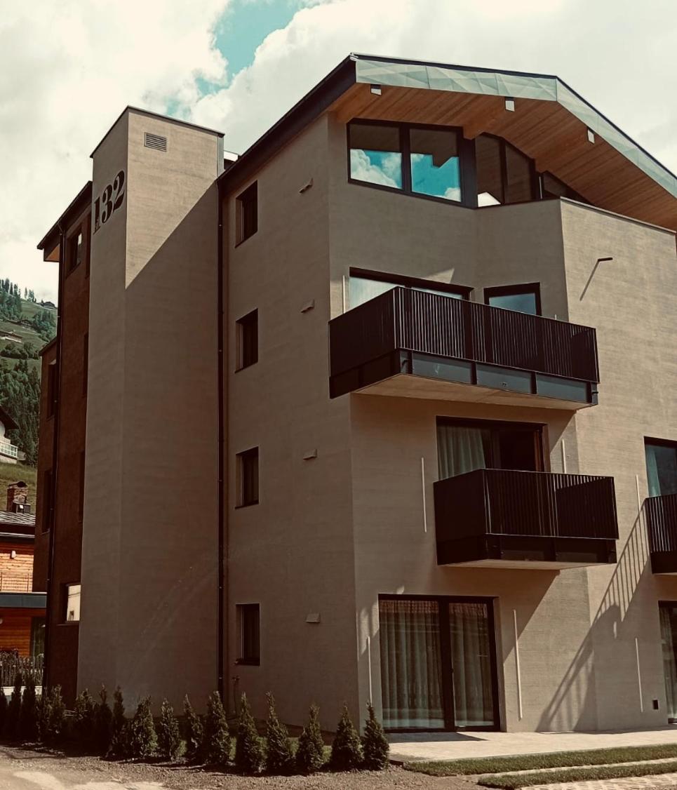 Sil132 Holiday Apartments Sillian Bagian luar foto